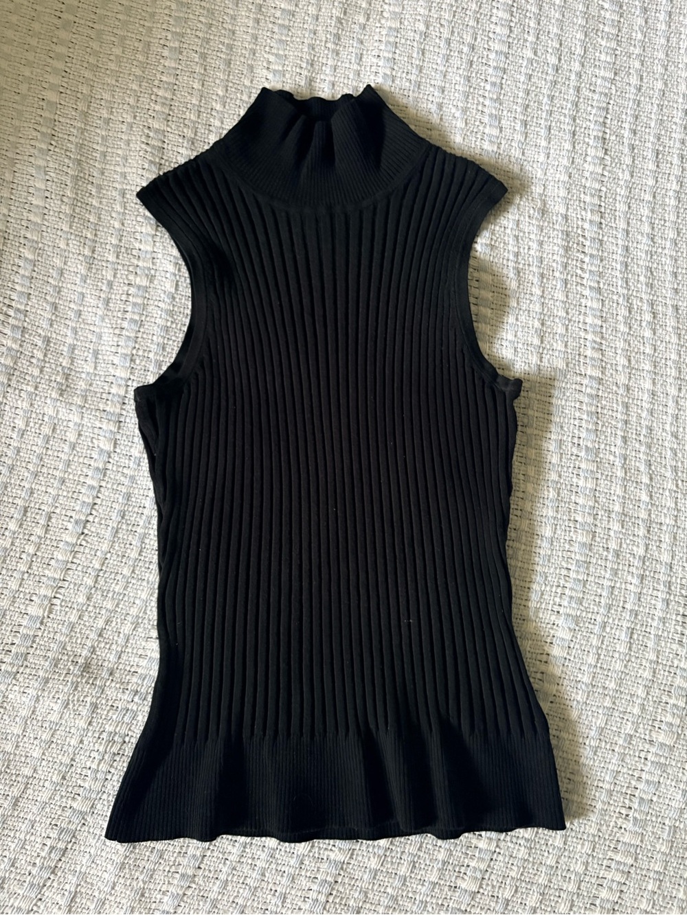 Worthington Black Sleeveless Ribbed Mock Neck Tank